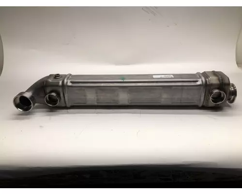 DETROIT DIESEL DD15 Engine Oil Cooler