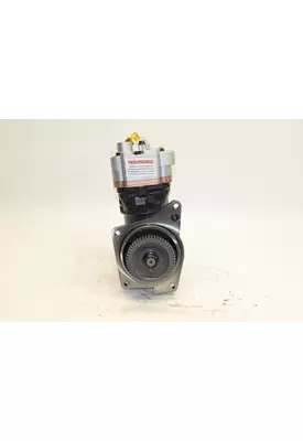 DETROIT DIESEL DD15 Engine Pump