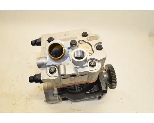 DETROIT DIESEL DD15 Engine Pump