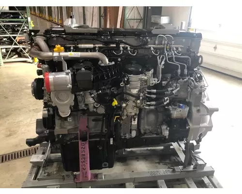 DETROIT DIESEL DD15 Engine