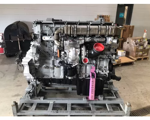 DETROIT DIESEL DD15 Engine