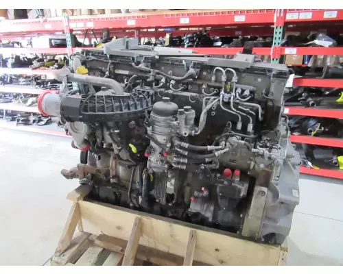 DETROIT DIESEL DD15 Engine