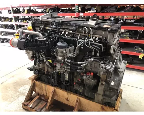 DETROIT DIESEL DD15 Engine