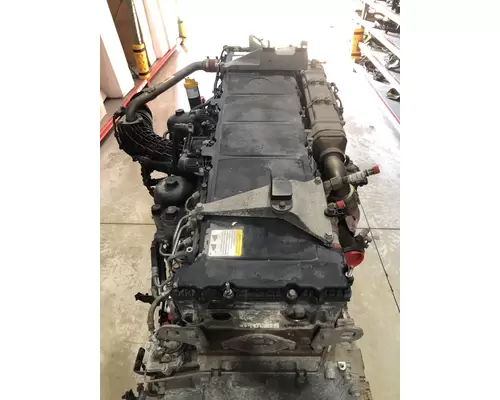 DETROIT DIESEL DD15 Engine