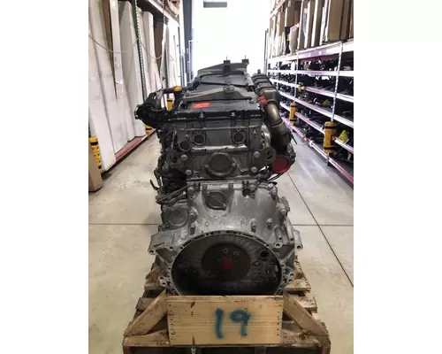 DETROIT DIESEL DD15 Engine