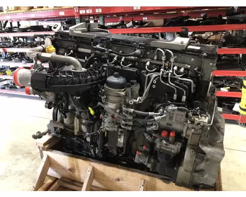 DETROIT DIESEL DD15 Engine