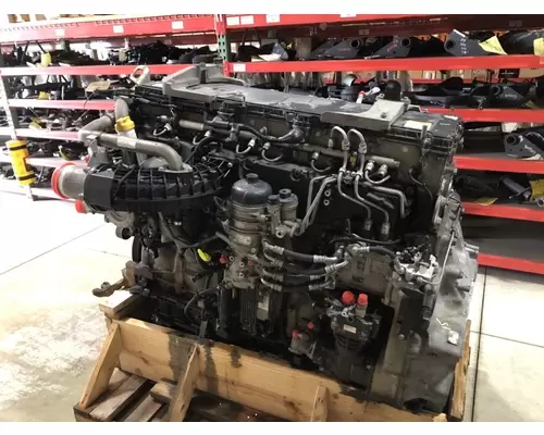 DETROIT DIESEL DD15 Engine