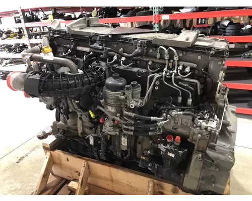 DETROIT DIESEL DD15 Engine