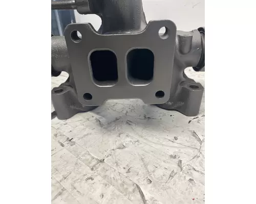 DETROIT DIESEL DD15 Exhaust Manifold