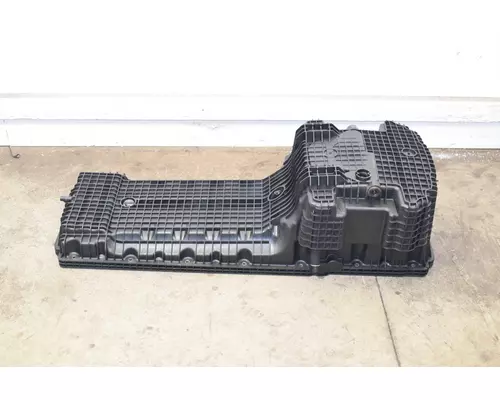 DETROIT DIESEL DD15 Oil Pan