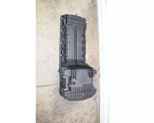DETROIT DIESEL DD15 Oil Pan
