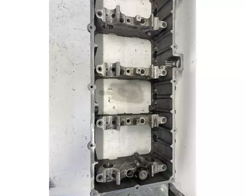 DETROIT DIESEL DD15 Valve Cover Base