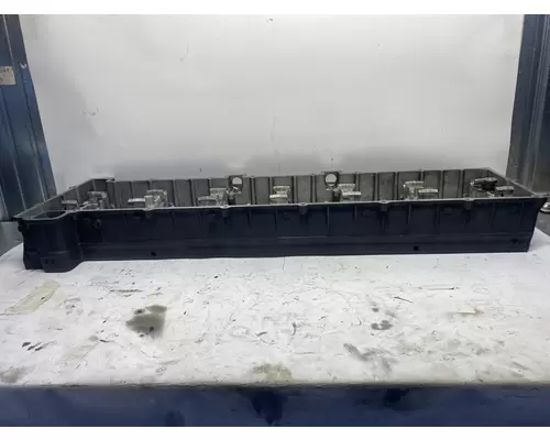 DETROIT DIESEL DD15 Valve Cover Base