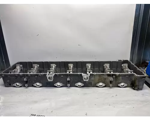 DETROIT DIESEL DD15 Valve Cover