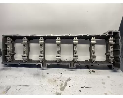 DETROIT DIESEL DD15 Valve Cover