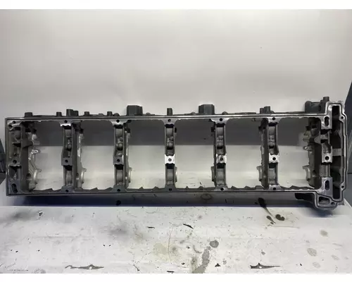 DETROIT DIESEL DD15 Valve Cover