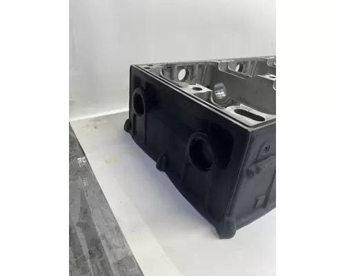 DETROIT DIESEL DD15 Valve Cover
