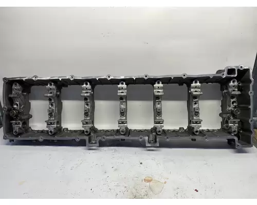 DETROIT DIESEL DD15 Valve Cover