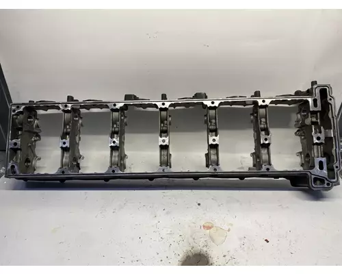 DETROIT DIESEL DD15 Valve Cover