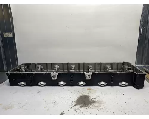 DETROIT DIESEL DD15 Valve Cover
