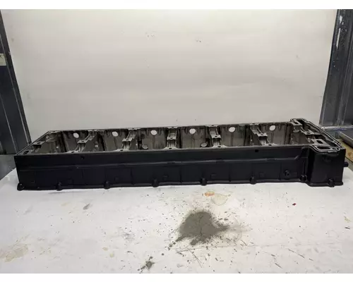 DETROIT DIESEL DD15 Valve Cover