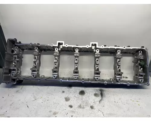 DETROIT DIESEL DD15 Valve Cover