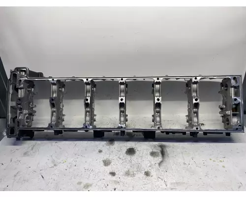 DETROIT DIESEL DD15 Valve Cover