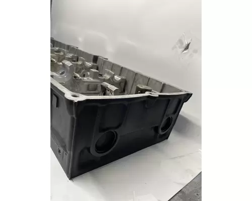 DETROIT DIESEL DD15 Valve Cover
