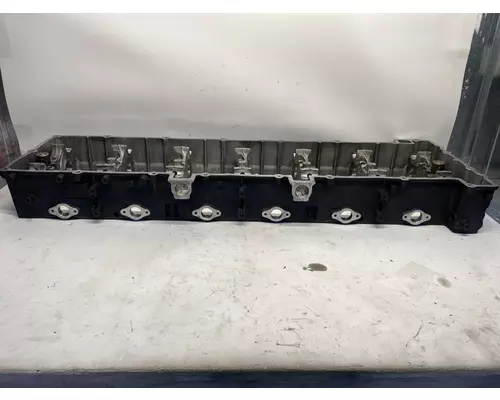 DETROIT DIESEL DD15 Valve Cover
