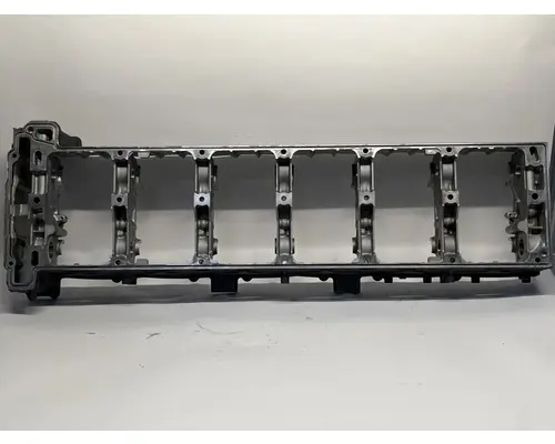 DETROIT DIESEL DD15 Valve Cover