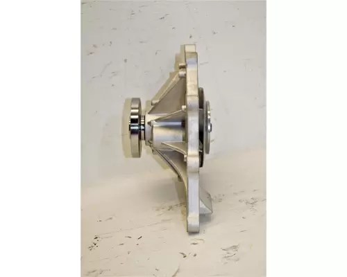 DETROIT DIESEL DD15 Water Pump