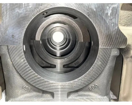 DETROIT DIESEL DD16 Cylinder Block
