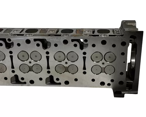 DETROIT DIESEL DD16 Cylinder Head