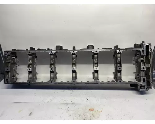 DETROIT DIESEL DD16 Valve Cover