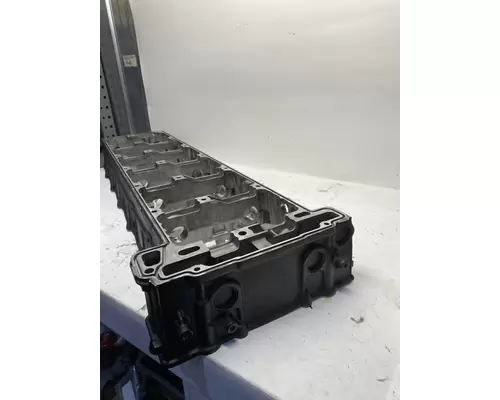 DETROIT DIESEL DD16 Valve Cover