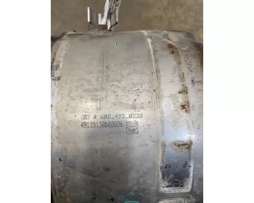 DETROIT DIESEL DD8 DPF (Diesel Particulate Filter)