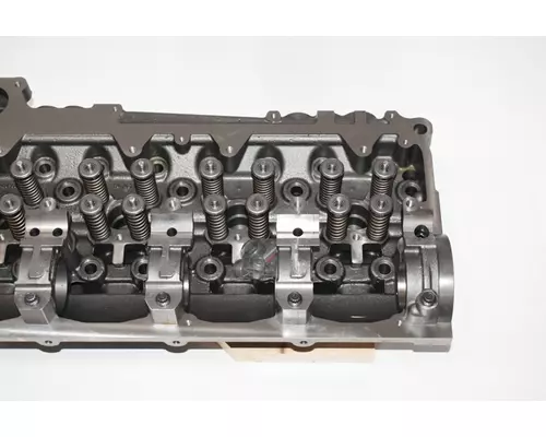 DETROIT DIESEL Series 60 14.0L Cylinder Head