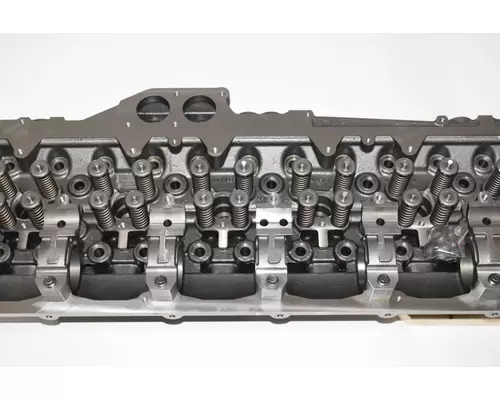 DETROIT DIESEL Series 60 14.0L Engine Cylinder Head