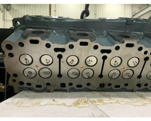 DETROIT DIESEL Series 60 DDEC I 11.1L Engine Cylinder Head