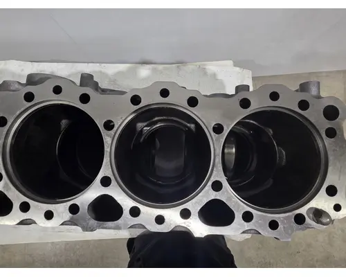 DETROIT DIESEL Series 60 DDEC III 12.7L Cylinder Block