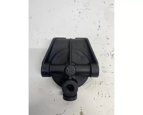 DETROIT DIESEL Series 60 DDEC III 12.7L Engine Filter Base