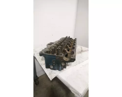 DETROIT DIESEL Series 60 DDEC IV 12.7L Engine Cylinder Head