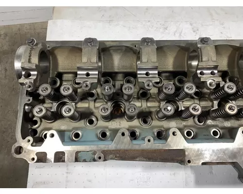 DETROIT DIESEL Series 60 DDEC IV 12.7L Engine Cylinder Head