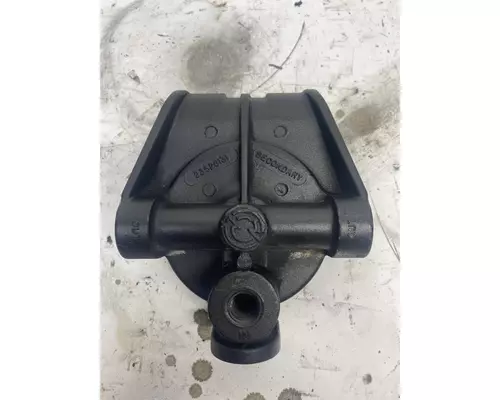 DETROIT DIESEL Series 60 DDEC IV 12.7L Engine Filter Base