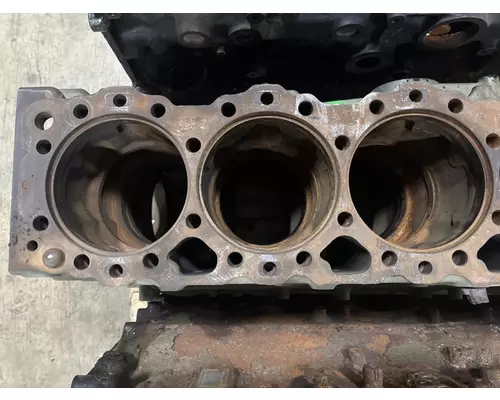 DETROIT DIESEL Series 60 DDEC V 14.0L Cylinder Block