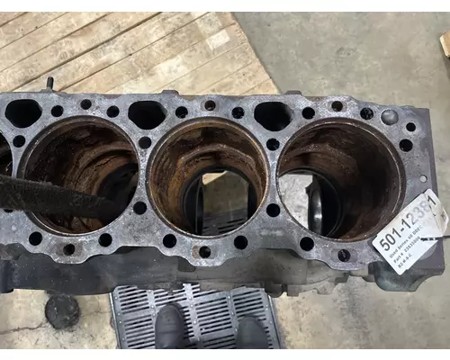 DETROIT DIESEL Series 60 DDEC V 14.0L Cylinder Block