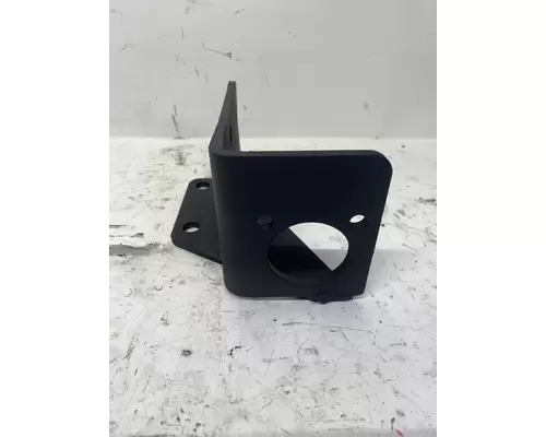 DETROIT DIESEL Series 60 DDEC V 14.0L Engine Bracket