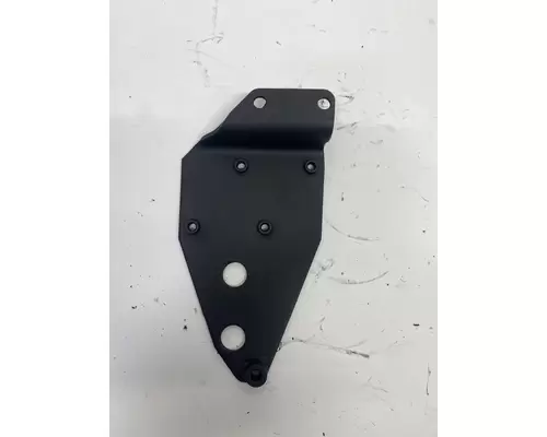 DETROIT DIESEL Series 60 DDEC V 14.0L Engine Bracket