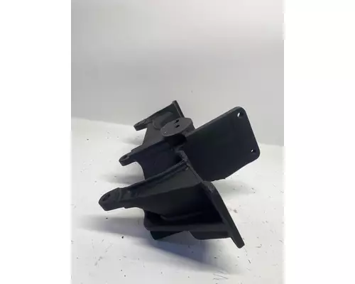 DETROIT DIESEL Series 60 DDEC V 14.0L Engine Bracket