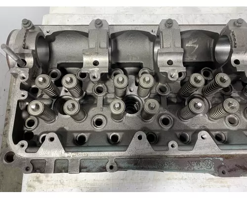 DETROIT DIESEL Series 60 DDEC V 14.0L Engine Cylinder Head